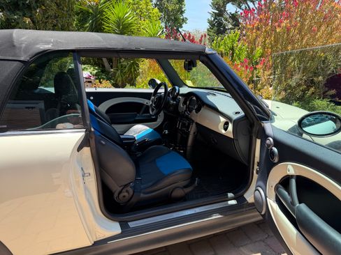 Used 2007 MINI Cooper S FWD image 11