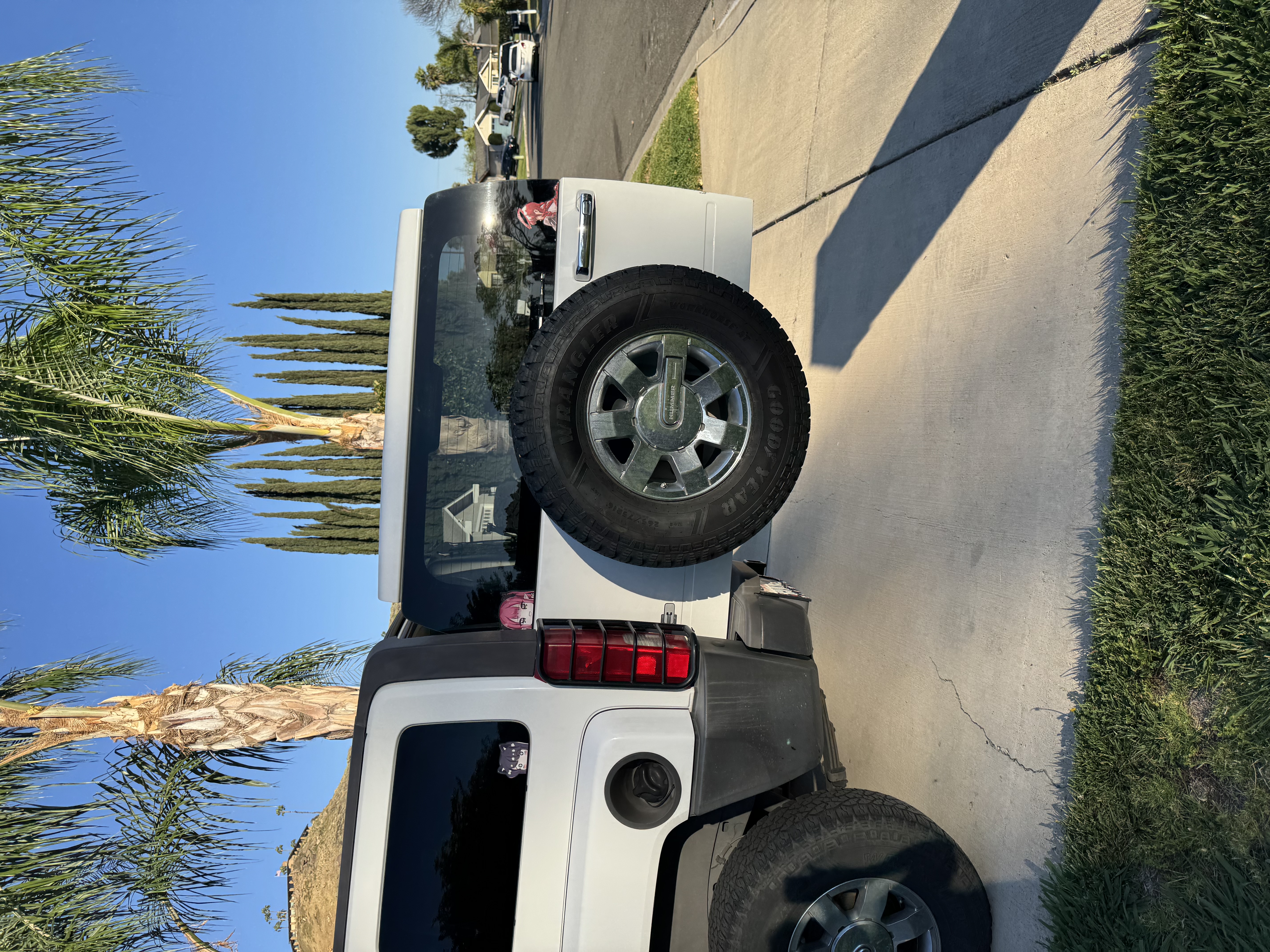 Used 2007 HUMMER H3 AWD/4WD image 9