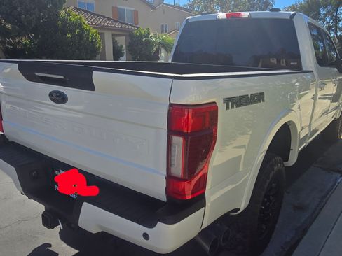 Used 2022 Ford F350 Lariat w/ Tremor Off-Road Package image 18