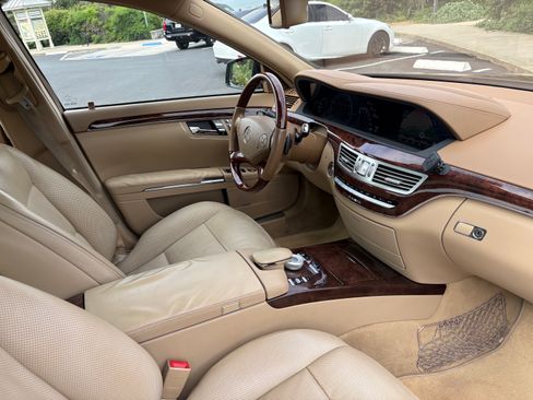 Used 2012 Mercedes-Benz S 350 BlueTEC 4MATIC image 13