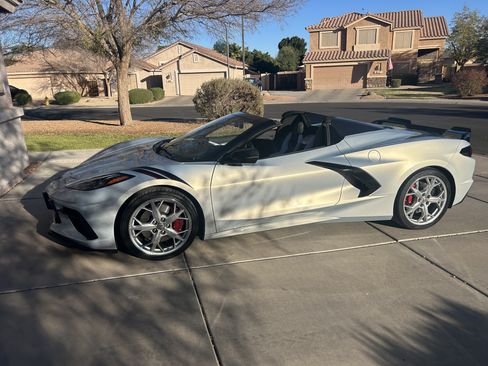 Used 2021 Chevrolet Corvette Stingray Preferred Conv w/ Z51 Performance Package image 1
