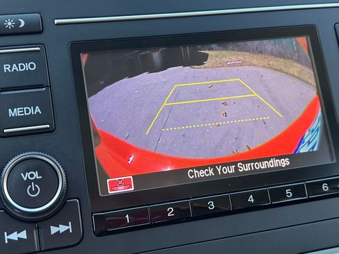 Used 2019 Honda Civic LX image 11