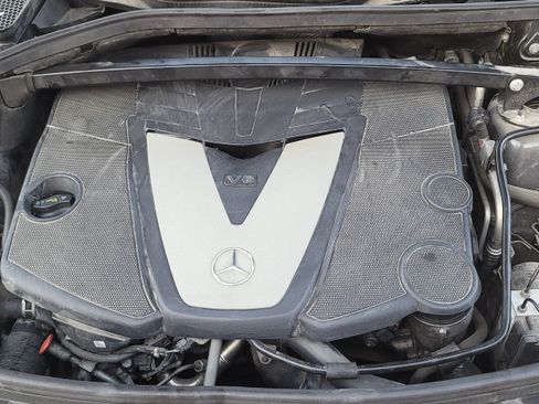 Used 2012 Mercedes-Benz GL 320 GL 350 BlueTEC 4MATIC Sport Ut image 16