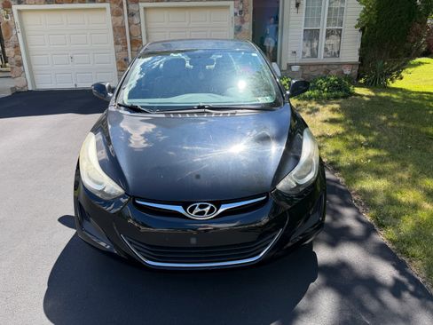 Used 2016 Hyundai Elantra SE FWD image 4
