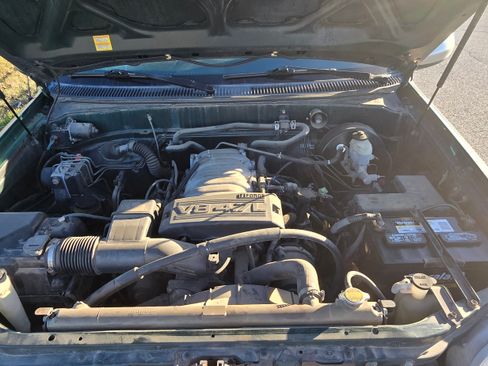 Used 2003 Toyota Tundra SR5 image 12