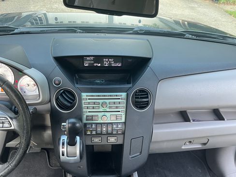 Used 2011 Honda Pilot EX-L image 11