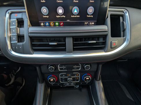 Used 2021 Chevrolet Suburban RST w/ Luxury Package image 9