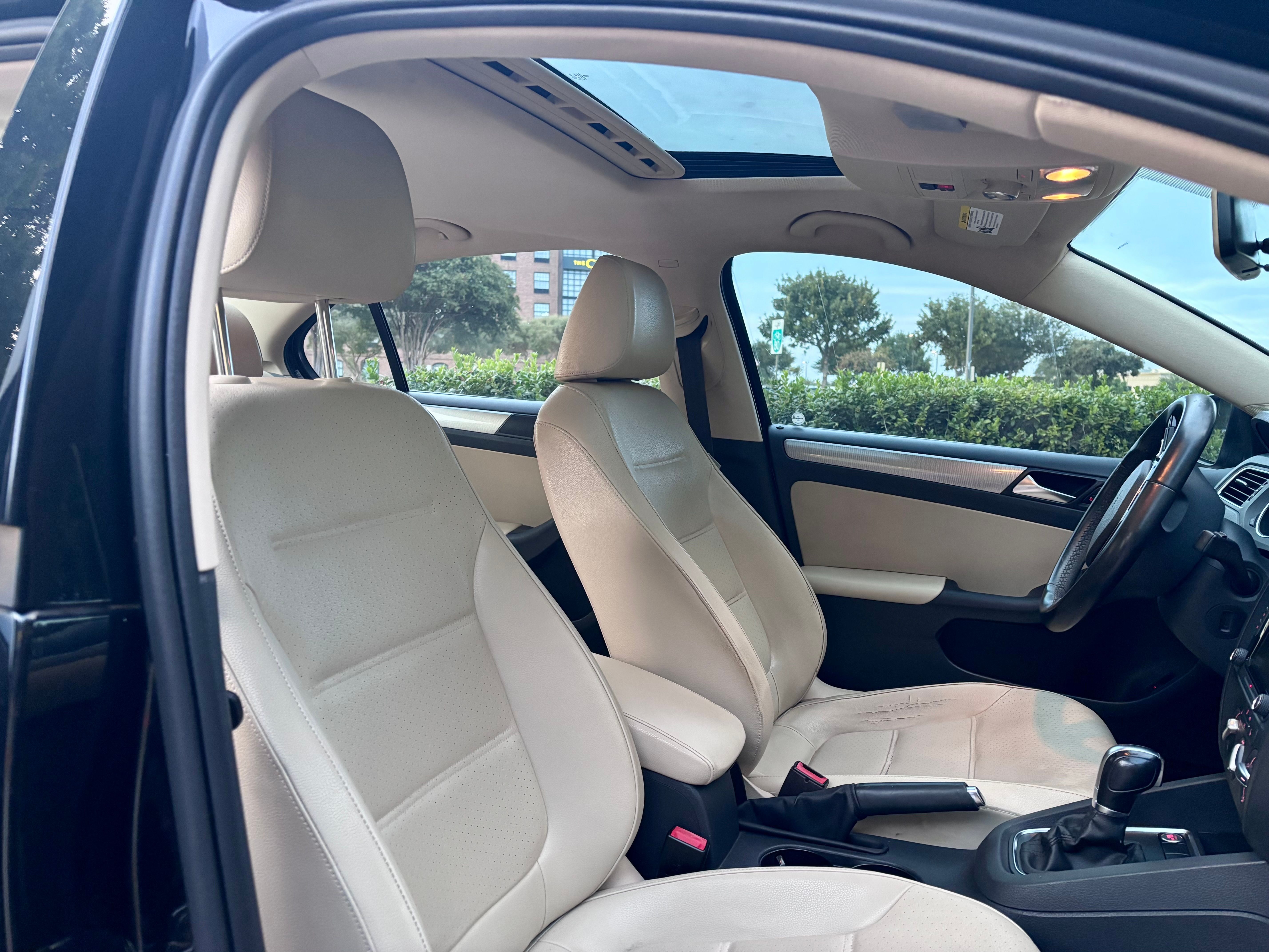 Used 2015 Volkswagen Jetta SE FWD image 8