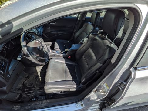 Used 2015 Acura ILX Sedan 4D image 8