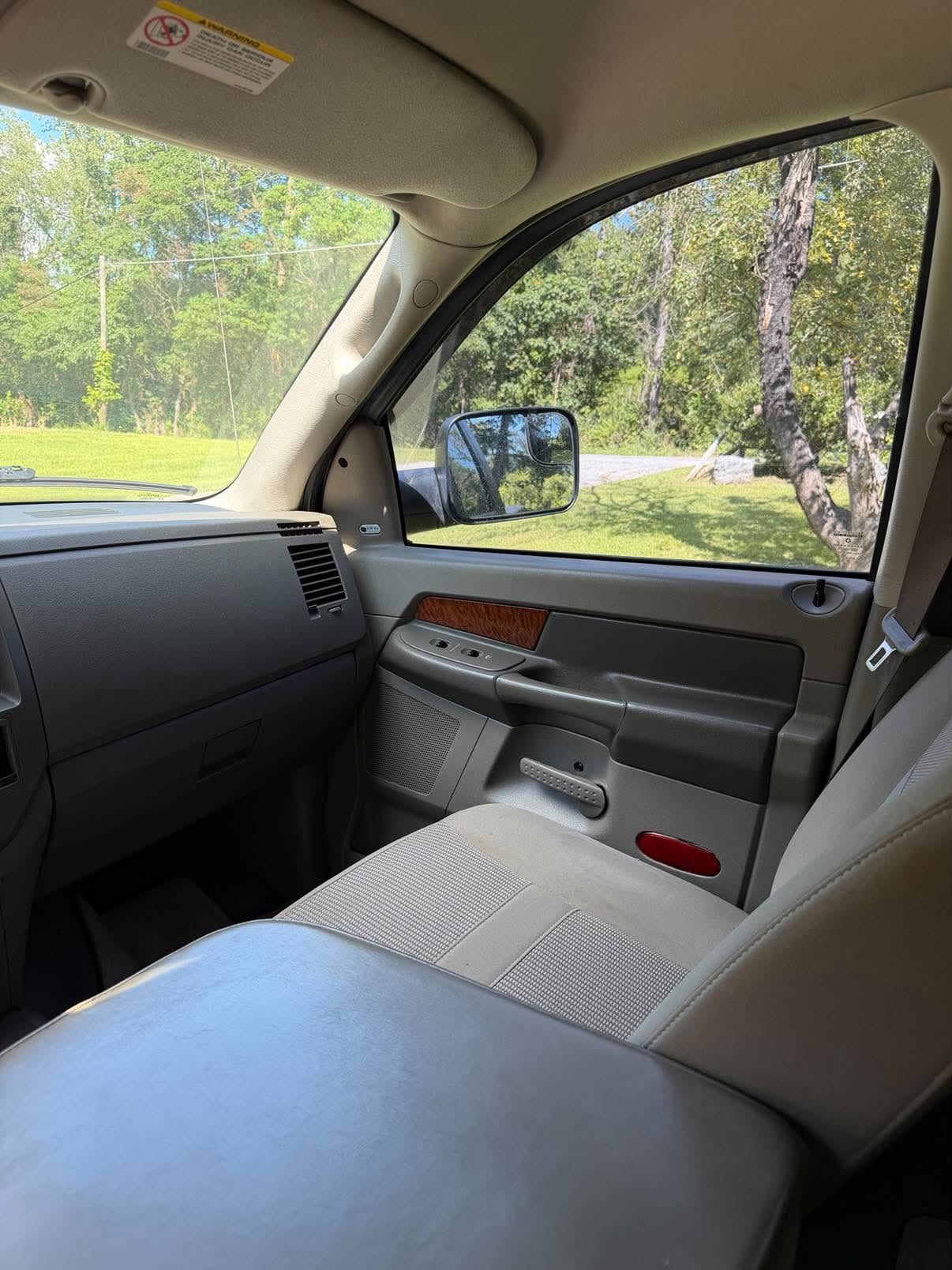 Used 2006 Dodge Ram 2500 Truck SLT w/ Light Group AWD/4WD image 22