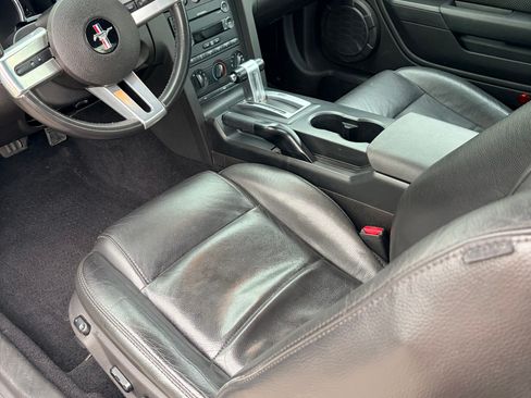 Used 2008 Ford Mustang Premium image 6