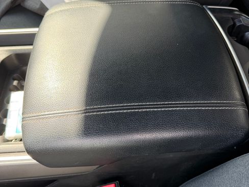 Used 2021 RAM 1500 Big Horn image 10