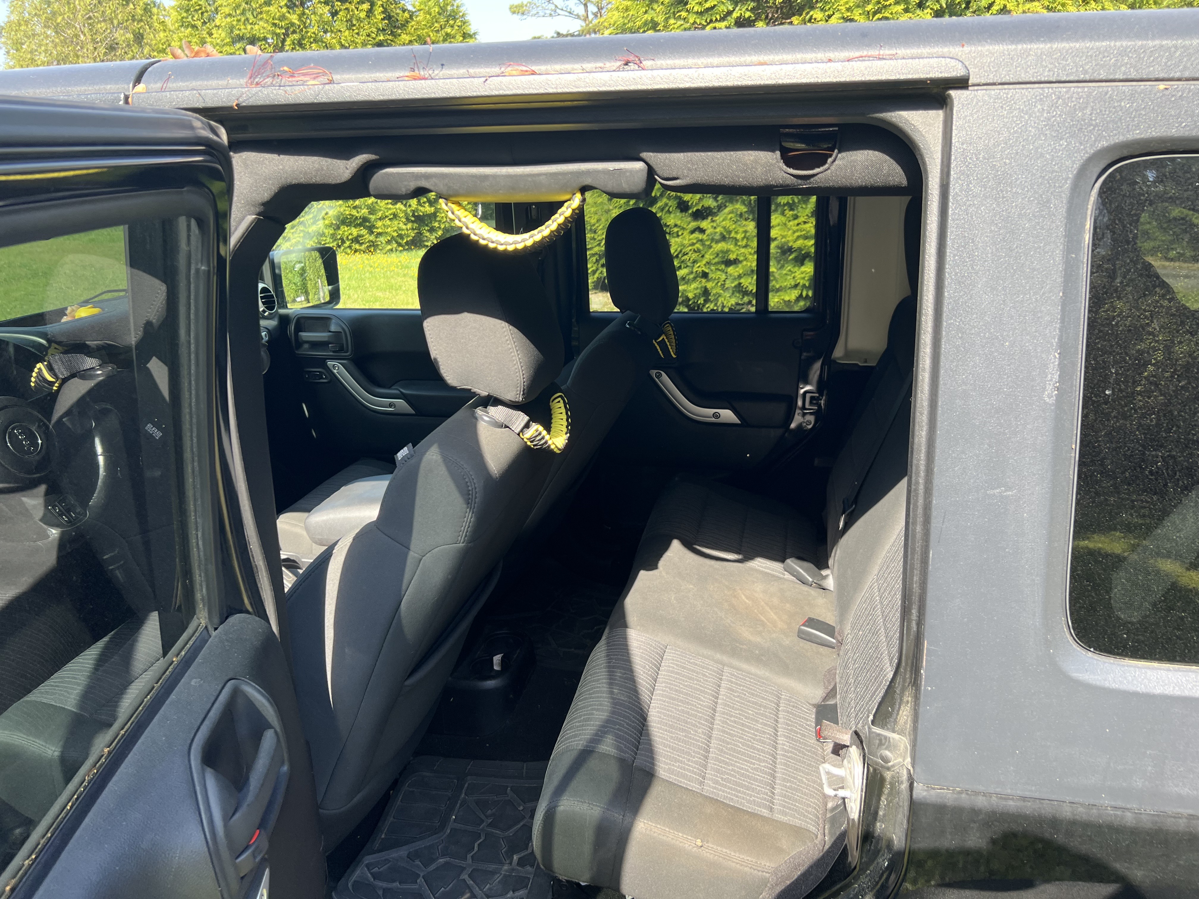 Used 2011 Jeep Wrangler Unlimited Rubicon w/ Call of Duty Group AWD/4WD image 6