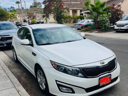 Used 2015 Kia Optima LX w/ LX Convenience Plus Package FWD image 1