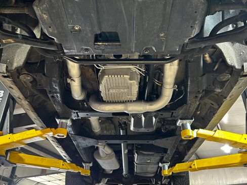 Used 2017 Chevrolet Silverado 1500 LTZ Z71 w/ LTZ Plus Package image 18