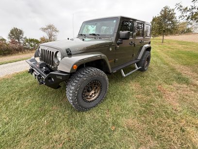 Used 2016 Jeep Wrangler Unlimited Rubicon w/ Connectivity Group