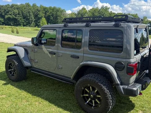 Used 2021 Jeep Wrangler Unlimited Rubicon AWD/4WD image 1
