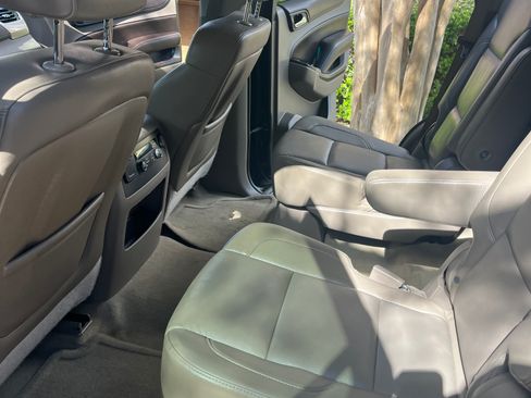 Used 2015 Chevrolet Tahoe LT w/ Luxury Package image 11