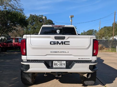 Used 2020 GMC Sierra 2500 Denali w/ Denali Ultimate Package image 23