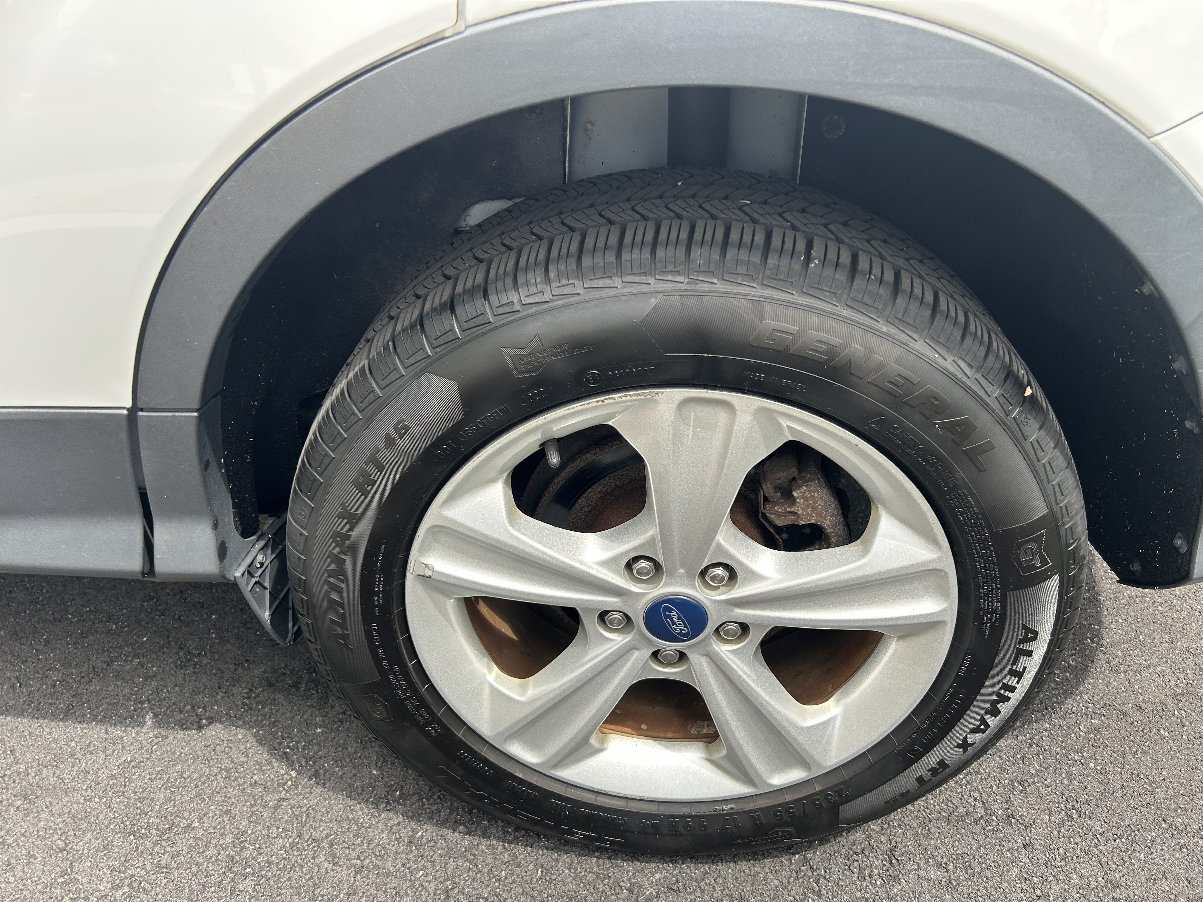 Used 2014 Ford Escape SE FWD image 10