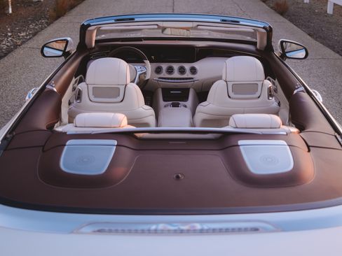 Used 2020 Mercedes-Benz S 560 Cabriolet image 20