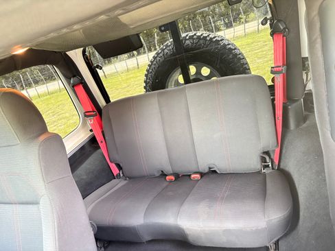 Used 2003 Jeep Wrangler Rubicon image 14