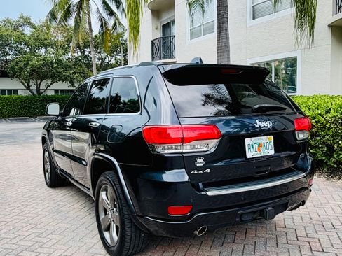 Used 2014 Jeep Grand Cherokee Overland AWD/4WD image 6