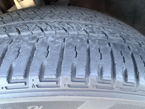 Used 2016 Jeep Grand Cherokee Limited 75th Anniversary image 14