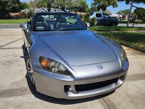 Used 2004 Honda S2000 Convertible 2D image 13