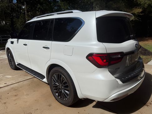 Used 2023 INFINITI QX80 Sensory w/ Cargo Package image 11
