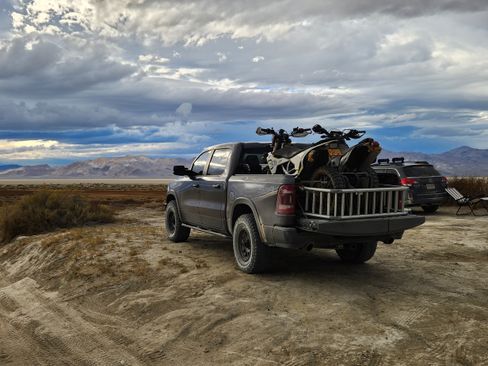 Used 2020 RAM 1500 Laramie w/ Sport Appearance Package image 18