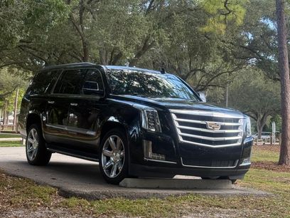 Used 2020 Cadillac Escalade ESV Luxury