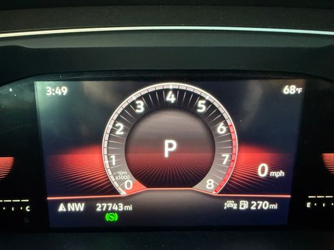 Used 2022 Volkswagen Tiguan SE R-Line image 13