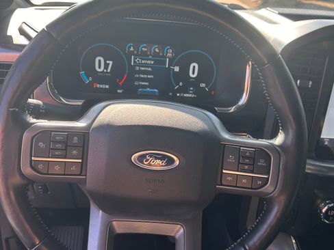 Used 2021 Ford F150 Lariat w/ Equipment Group 502A High RWD image 11