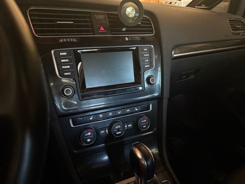 Used 2015 Volkswagen GTI Autobahn w/ Lighting Package (SEL) image 9