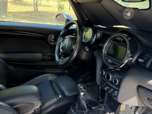 Used 2019 MINI Cooper S FWD image 13