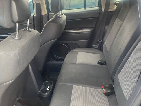 Used 2012 Jeep Compass Sport image 11