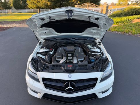 Used 2012 Mercedes-Benz CLS 63 AMG image 10