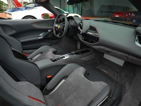 Used 2024 Ferrari SF90 Spider AWD/4WD image 15