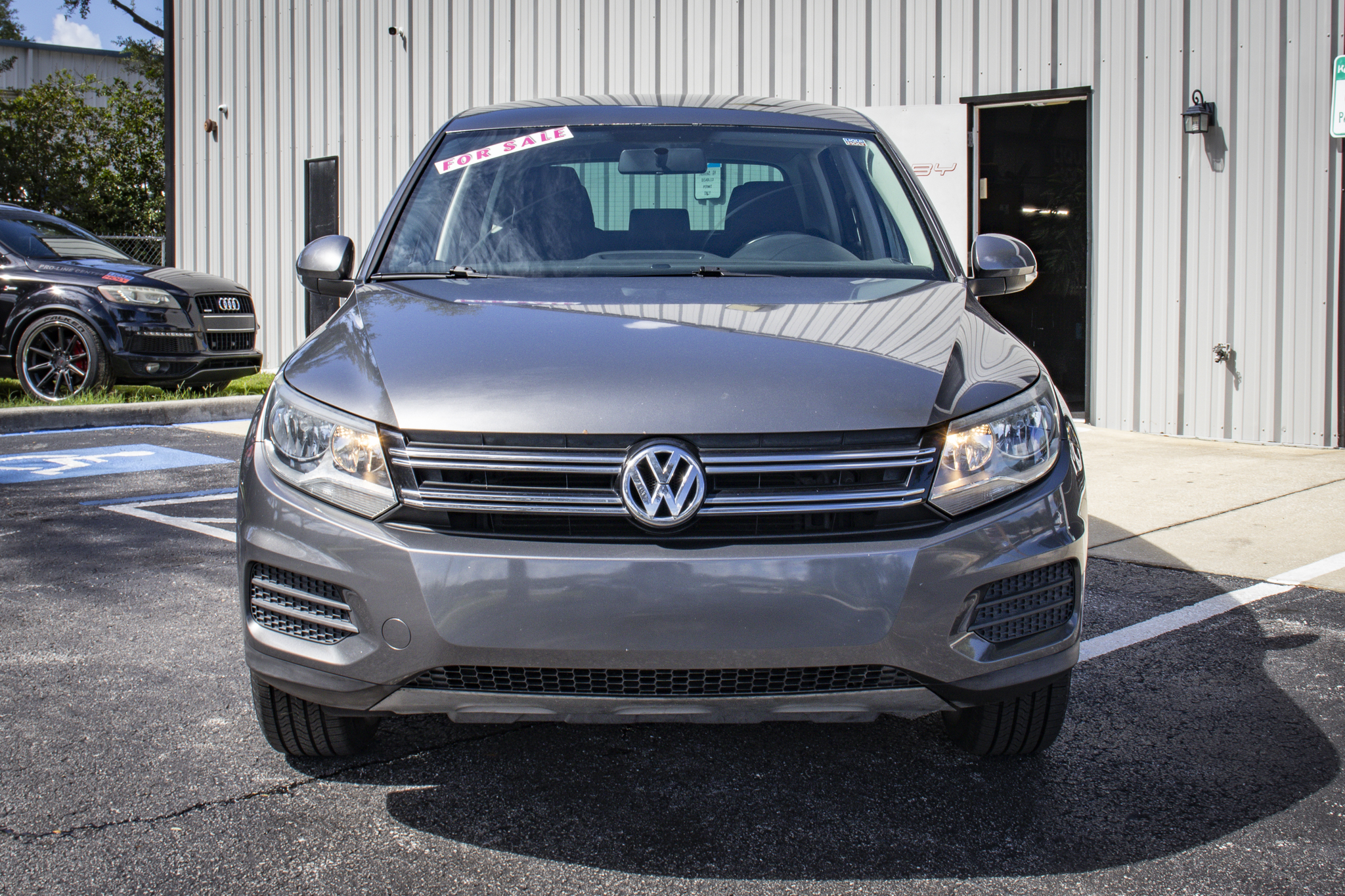 Used 2014 Volkswagen Tiguan S FWD image 6