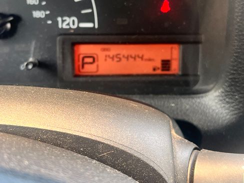 Used 2020 Nissan NV200 S FWD image 8