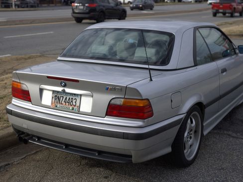 Used 1999 BMW M3 Convertible image 2