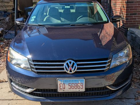 Used 2015 Volkswagen Passat 1.8T S image 10