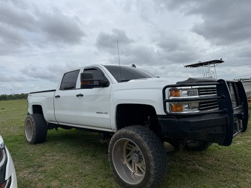 Used 2016 Chevrolet Silverado 2500 W/T w/ WT Convenience Package image 8
