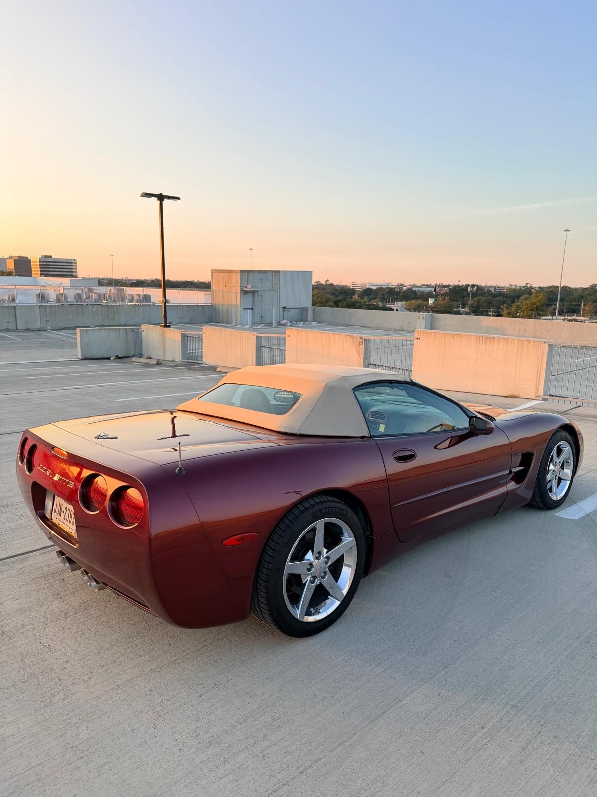 Used 2003 Chevrolet Corvette Convertible w/ Preferred Equipment Group1 RWD image 6