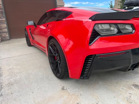 Used 2016 Chevrolet Corvette Z06 w/ 2LZ Preferred Equipment Group RWD image 4