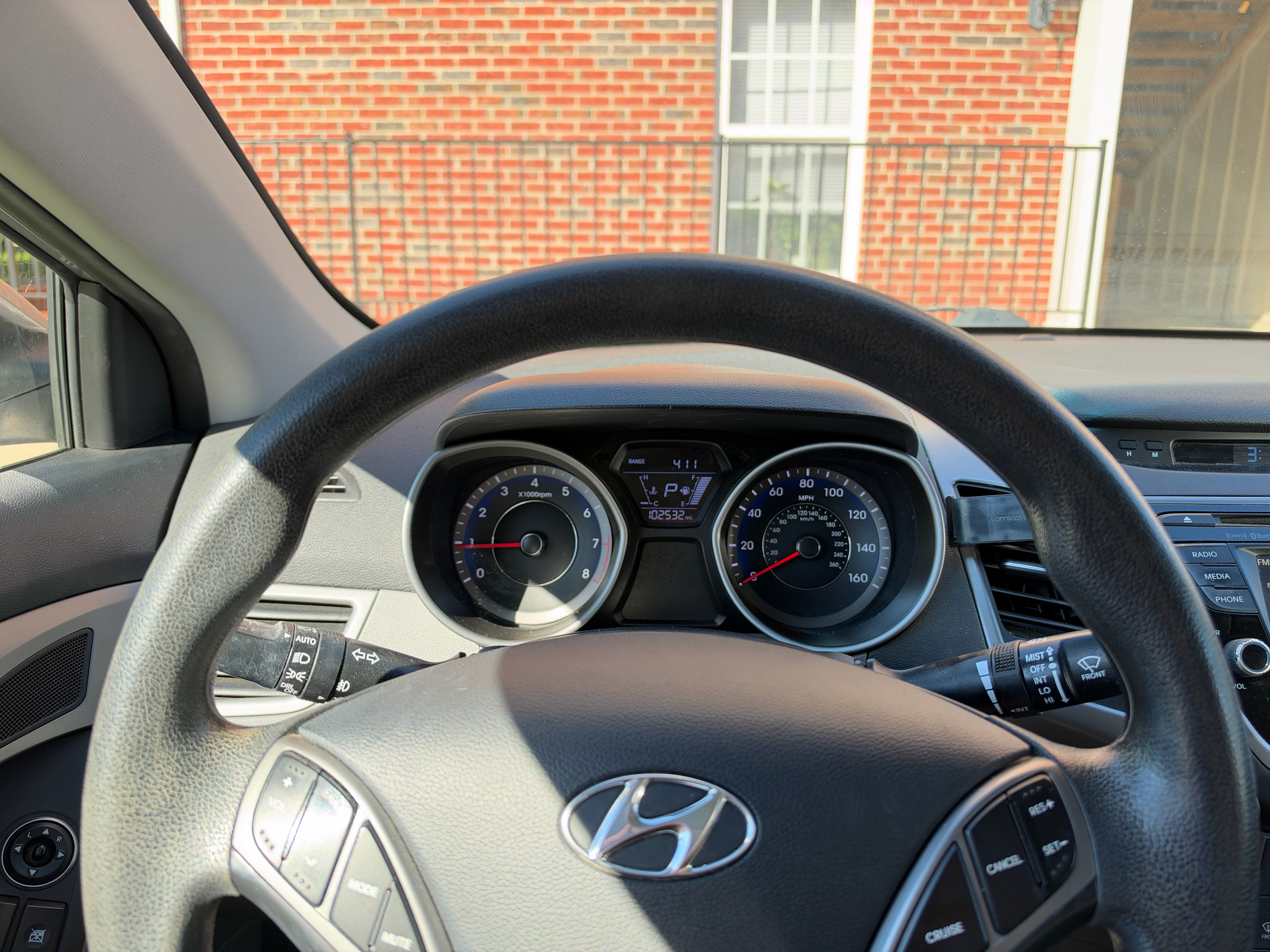 Used 2014 Hyundai Elantra SE w/ Option Group 02 FWD image 22