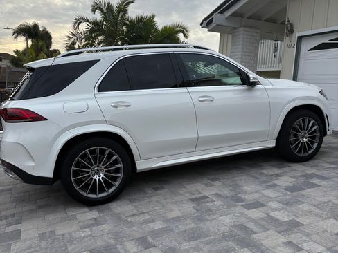 Used 2022 Mercedes-Benz GLE 350 image 2