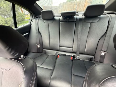 Used 2016 BMW 328i Sedan RWD image 16