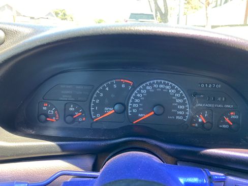 Used 1996 Chevrolet Camaro Z28 RWD image 10